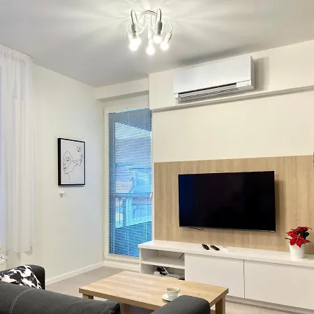 Explore * Bratislava