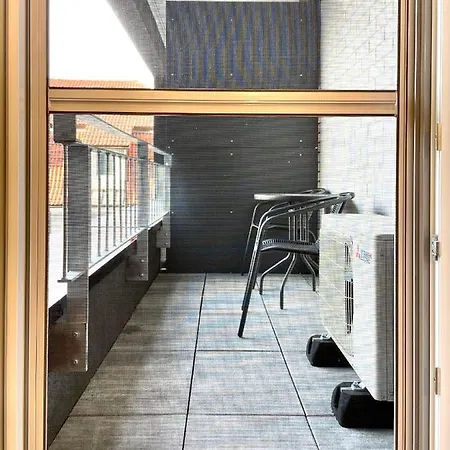Apartment Explore *