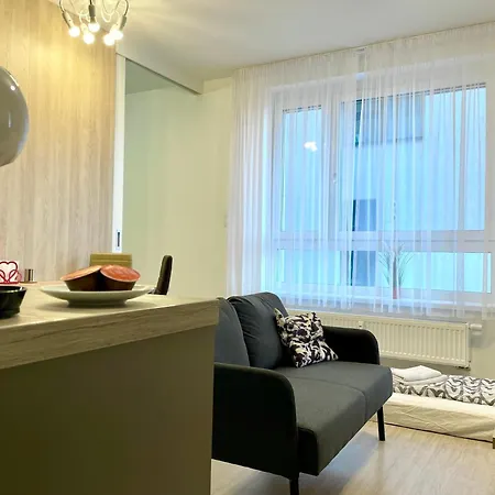 Apartment Explore